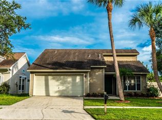 11812 Branch Mooring Dr, Tampa, FL 33635