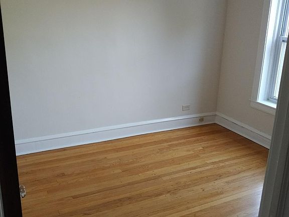 5th image of 1028 S Oak Park Ave APT 3N