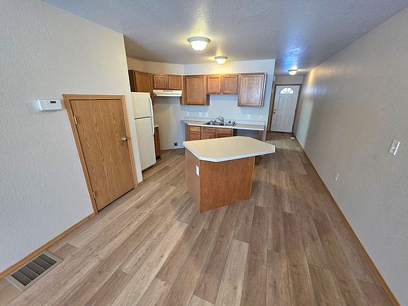 4th image of 1823 Montana St APT I