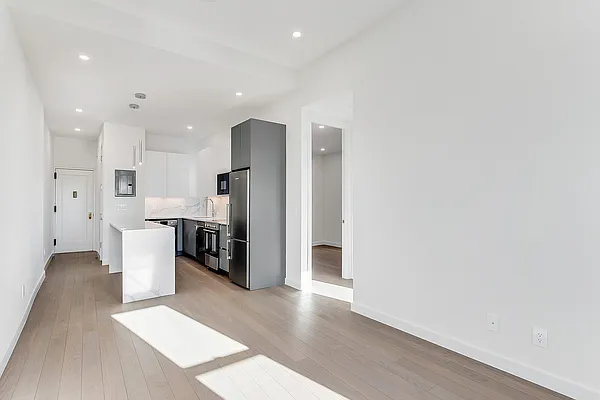 19 Wyckoff Street #10E