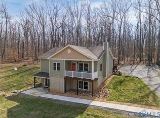 216 Cooke Ln, Bumpass, VA 23024
