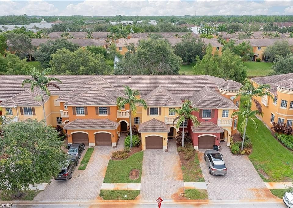 1st image of 10190 Tin Maple DR #131