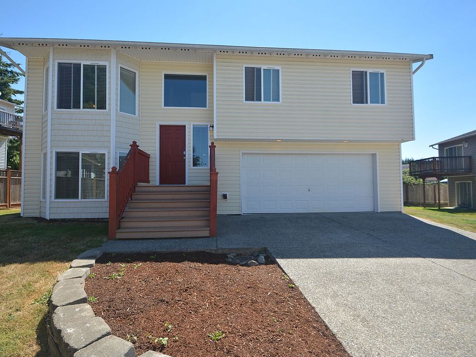 1st image of 4921 61st Dr NE