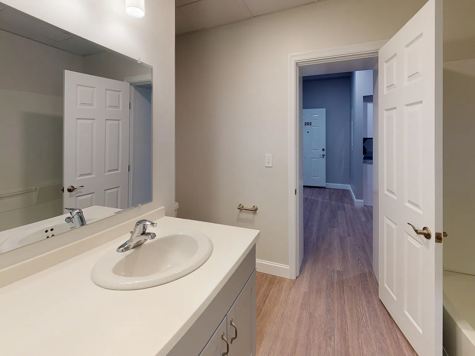 2 bed, 1135 sqft, $1,400 — Photo 3