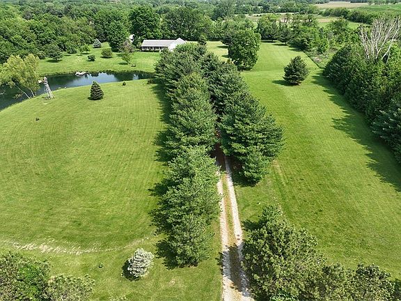 3rd image of 6376 Kitchens Rd