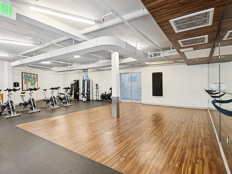 Village Lofts — Photo 21
