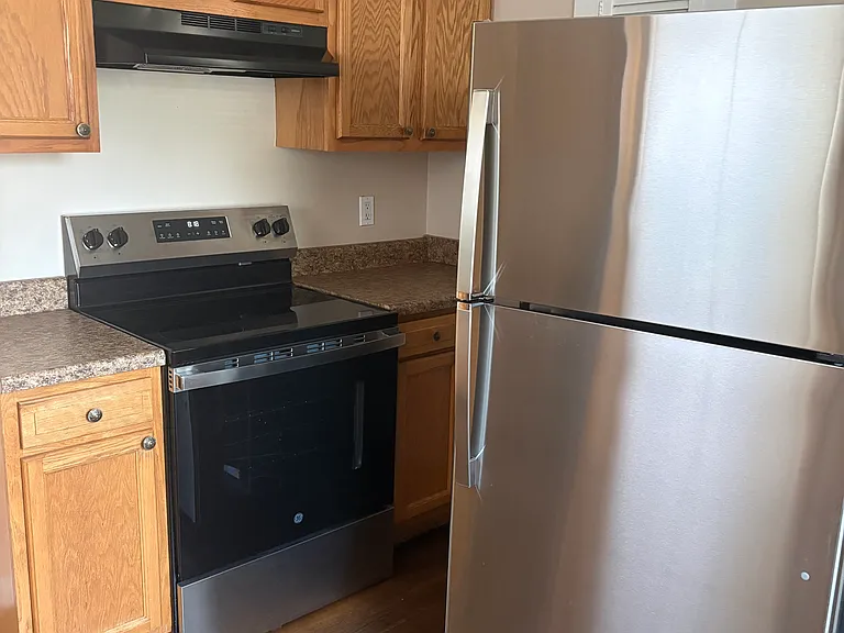 22 Warwick Neck Ave — Photo 7