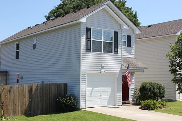 1st image of 2528 Strawberry Ln