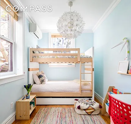 Sold by Compass | media 9