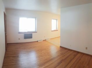 617 E Homer St APT 1, Milwaukee, WI 53207