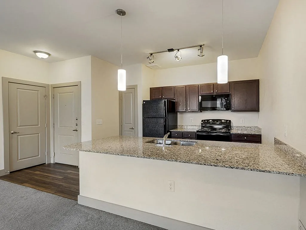 McKinney Pointe — Photo 2