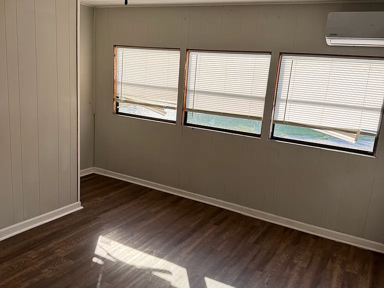 85 Dogwood Cir #12 — Photo 6