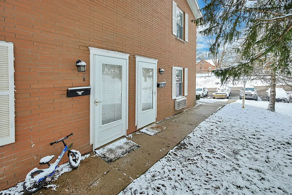 New Concord Apartments — Photo 4