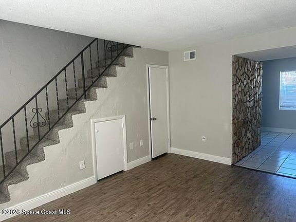 4th image of 50 Needle Blvd APT 6