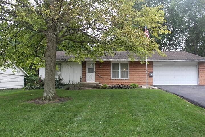 1st image of 839 Pinehurst St