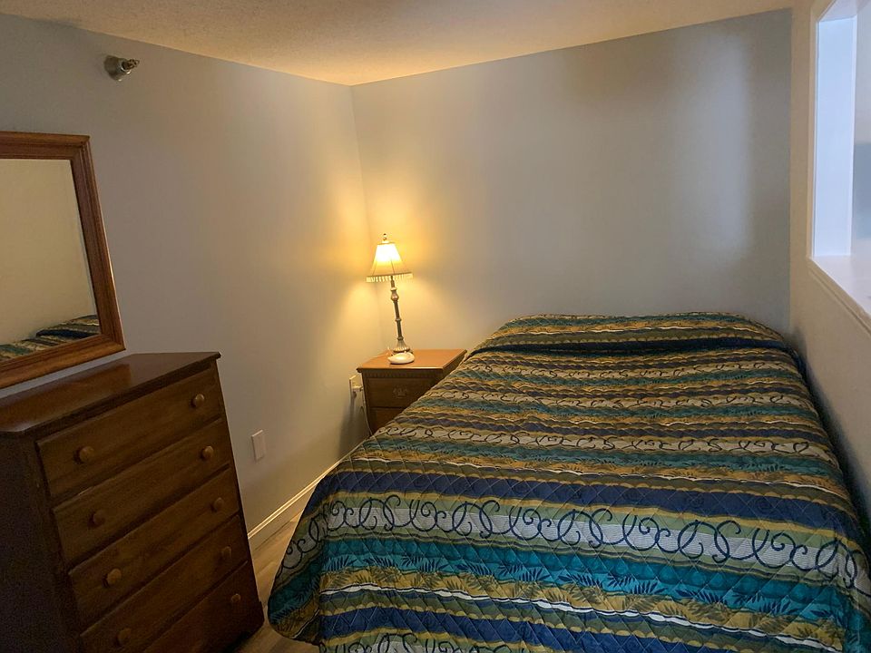 2nd image of 844 State St #55