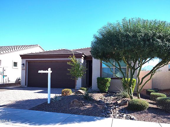 3rd image of 15919 S 178TH Drive