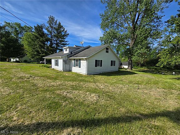 2nd image of 14298 Chardon Windsor Rd