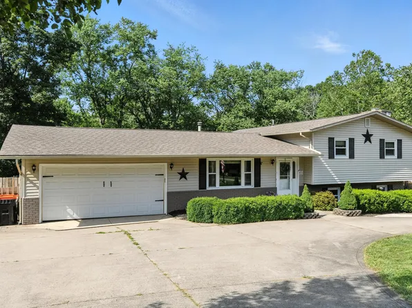 65 Jeffery Ln SE, Heath, OH 43056