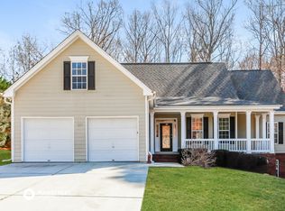 869 Gate Post Ln, Lawrenceville, GA 30044