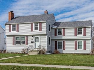 382 Longfellow St, Elyria, OH 44035