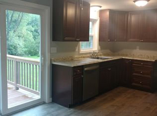 37 Porcupine Cir, Salem, NH 03079