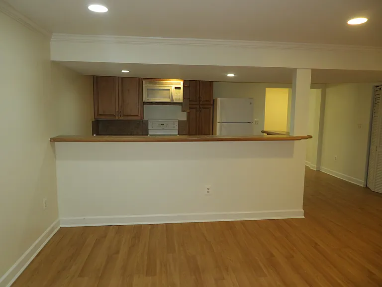1381 Hazel Nut Ct — Photo 9