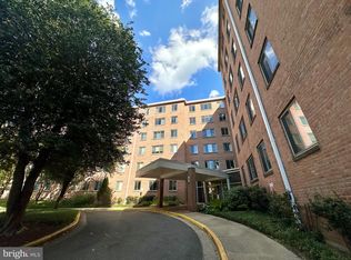 3000 Spout Run Pkwy APT D404, Arlington, VA 22201