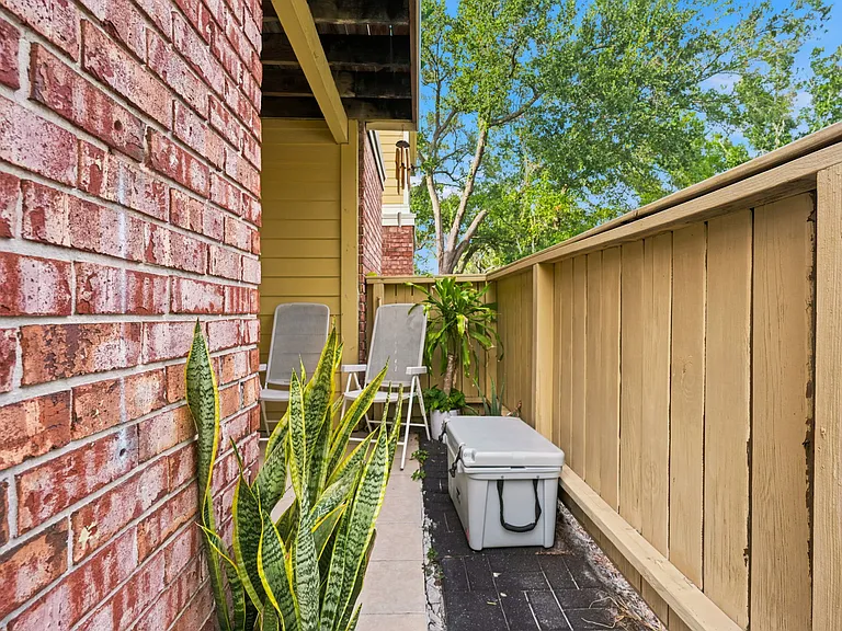 8642 Mallard Reserve Dr #101 — Photo 25