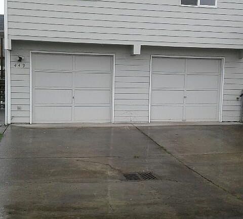 2 car garage