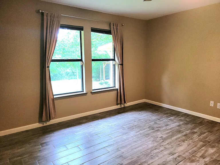 912 N Dove Rd — Photo 19