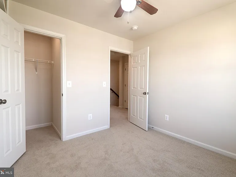 105 Gristmill Ct — Photo 23