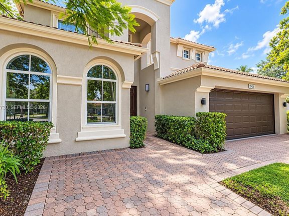 3rd image of 15606 SW 52nd Ct