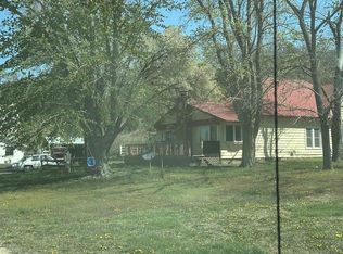 4375 Thomas Creek Rd, Junction City, KS 66441