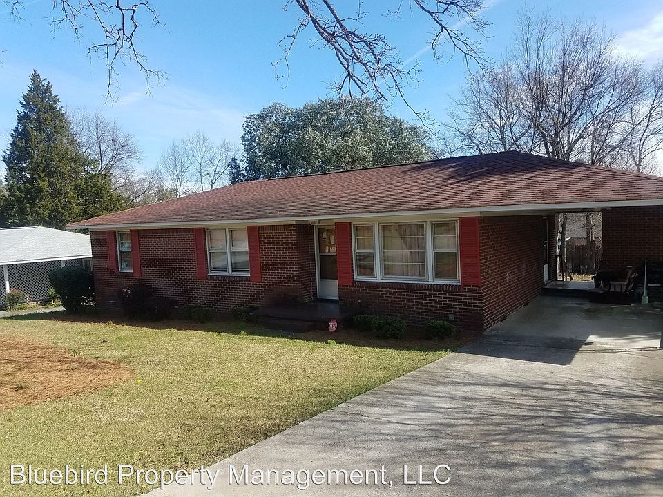 1st image of 2138 Cresthill Dr