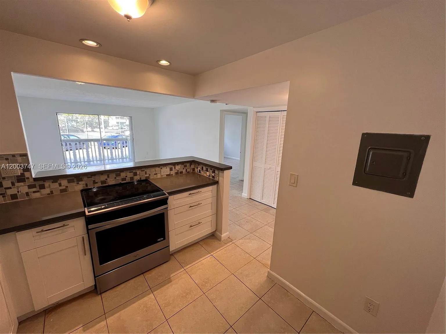 Ola Condo — Photo 4