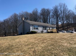 218 Schuman Rd, Damascus, PA 18415