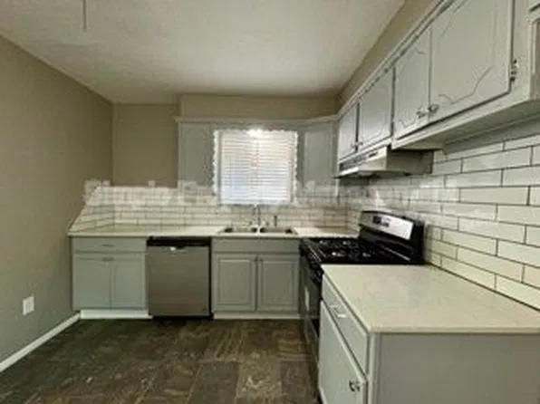 3412 NE 33rd Cir, Spencer, OK 73084