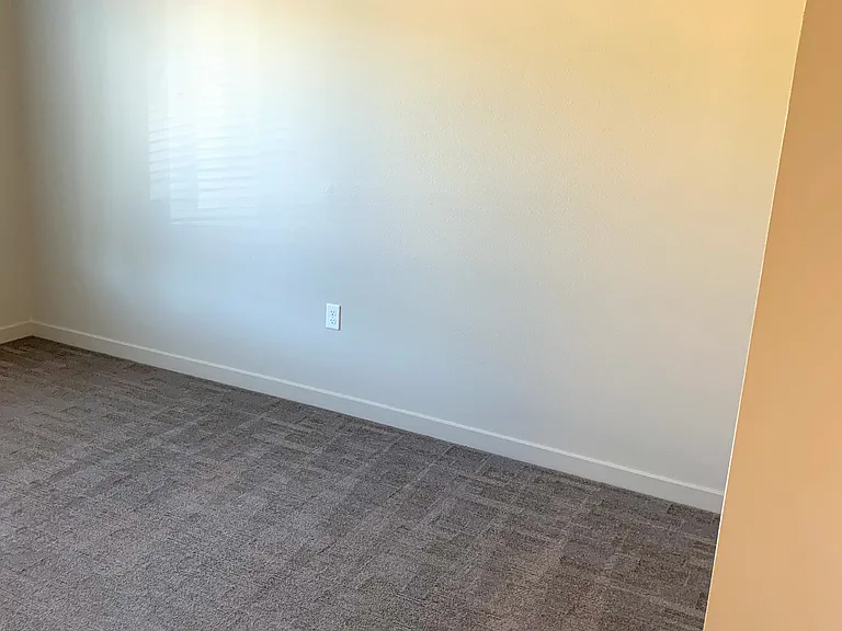 Rock Creek Ridge Apartments — Photo 23