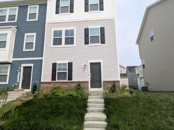 1322 Cedar Valley