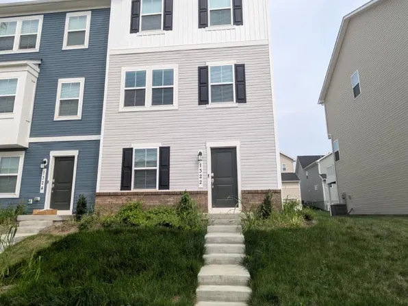 1322 Cedar Valley, Ranson, WV 25438