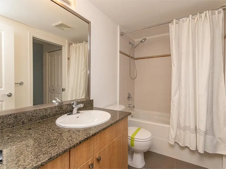 9232 University Cres #707 — Photo 13