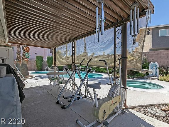 4th image of 3028 Brockington Dr