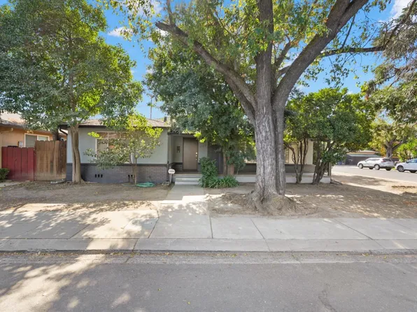 1542 W Orangeburg Ave, Modesto, CA 95350