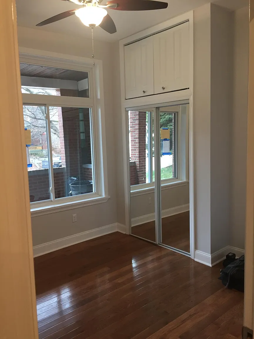 306 S Pacific Ave #1 photo 1