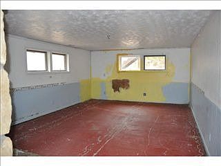 4th image of 8454 W County Road 150 S