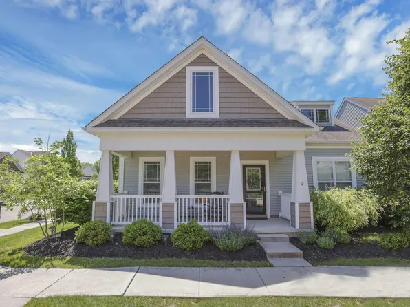 2109 Legends Dr, Grove City, OH 43123