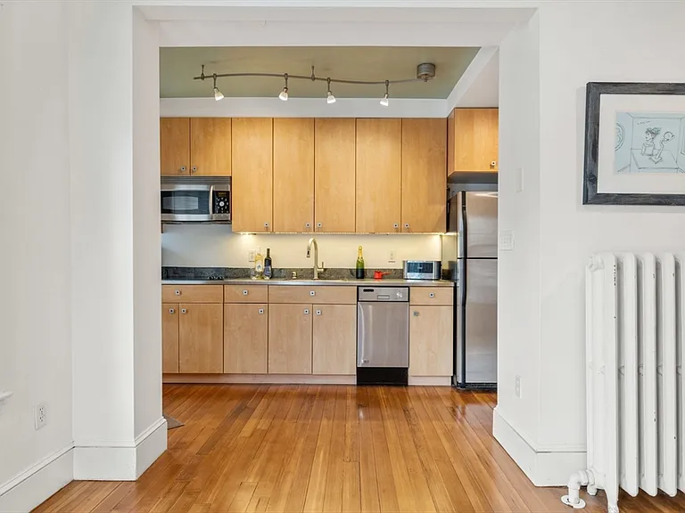 10 Bowdoin St #2 — Photo 9