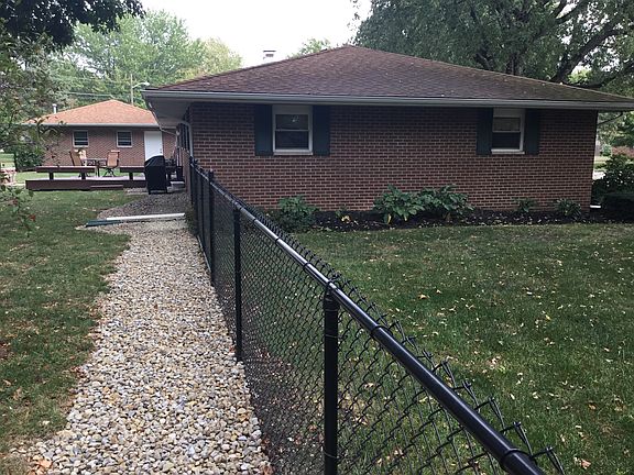 5th image of 2212 W Audubon Dr