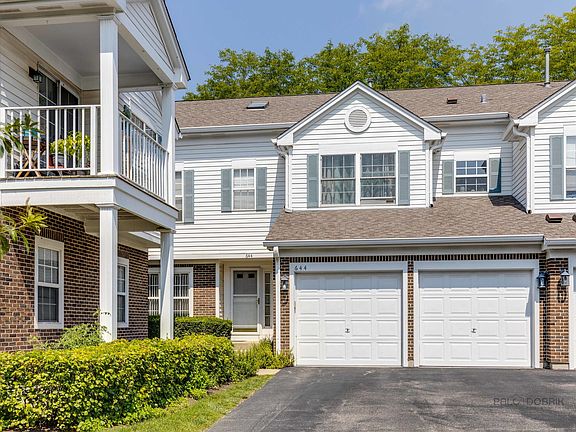 5th image of 644 Portage Ct